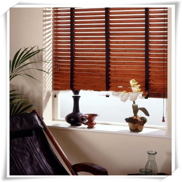 আউটডোর বৈদ্যুতিক কর্ডলেস বাঁশের জানালা ব্লাইন্ডস দৈর্ঘ্য 1.2M 1.8M