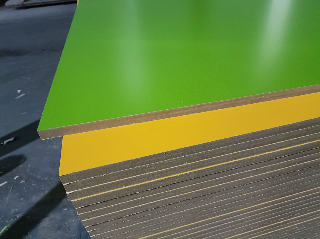 আধুনিক 4x8 কাঠের বোর্ড মেলামাইন মুখোমুখি প্লাইউড এমডিএফ বা পার্টিকুলার জন্য আসবাবপত্র