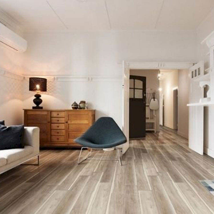 জলরোধী কাঠের দানা 4 মিমি 5 মিমি পিভিসি ক্লিক লক এসপিসি মেঝে এলভিপি মেঝে ভিনাইল প্লাঙ্ক বিলাসবহুল ভিনাইল মেঝে IXPE সঙ্গে