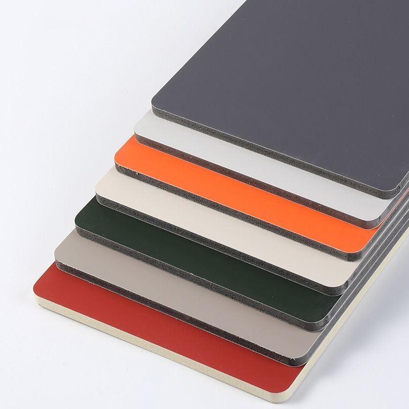 উচ্চ চকচকে কাঠের টেক্সচার বাঁশ কাঠের কয়লা বোর্ড 3 ডি প্যানেল বেডরুমের সজ্জা জন্য ফিনিস কাঠের সজ্জা