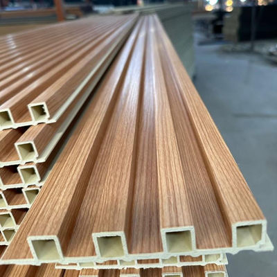 অভ্যন্তরীণ প্রাচীরের সজ্জা অগ্নিরোধী ফ্ল্যাটেড সজ্জা প্যারেড ডাব্লুপিসি প্যানেল কম্পোজিট পিভিসি ওয়াল প্যানেল ডাব্লুপিসি ওয়াল প্যানেল