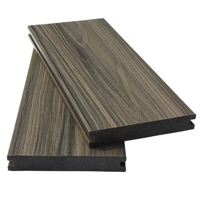 আউটডোর গার্ডেন প্যাটিও সুইমিং পুল কাঠের কম্পোজিট ডেকিং ফ্লোর