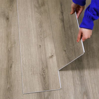 5 মিমি ওয়াটারপ্রুফ ইন্টারলকিং 4 মিমি ভিনাইল ভার্জিন উপাদান মার্বেল স্ট্রিড কোর হাইব্রিড ফ্লোরিং এসপিসি ক্লিক ফ্লোর